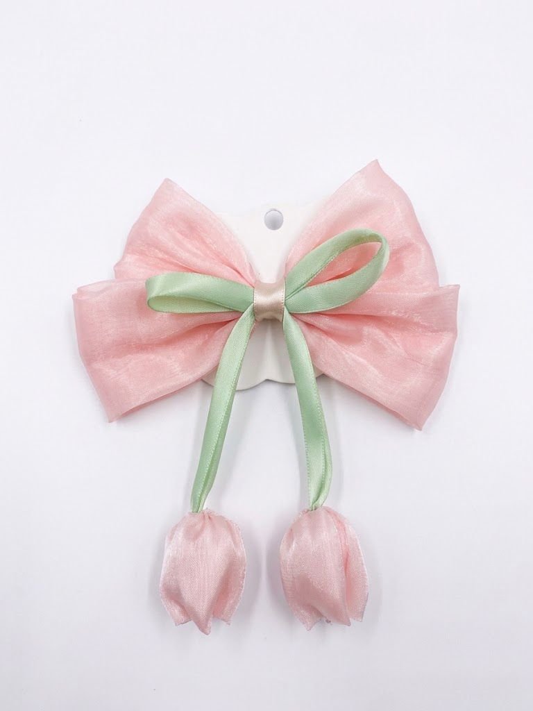 LAÇOS COM GRAMPOS PENDENTE FLOR 50240