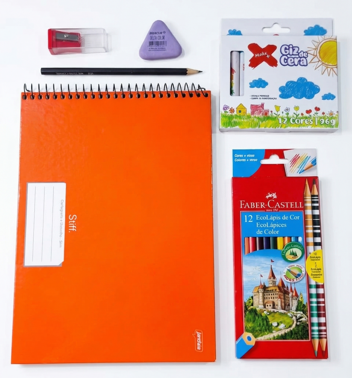 KIT DESENHANDO EM CASA